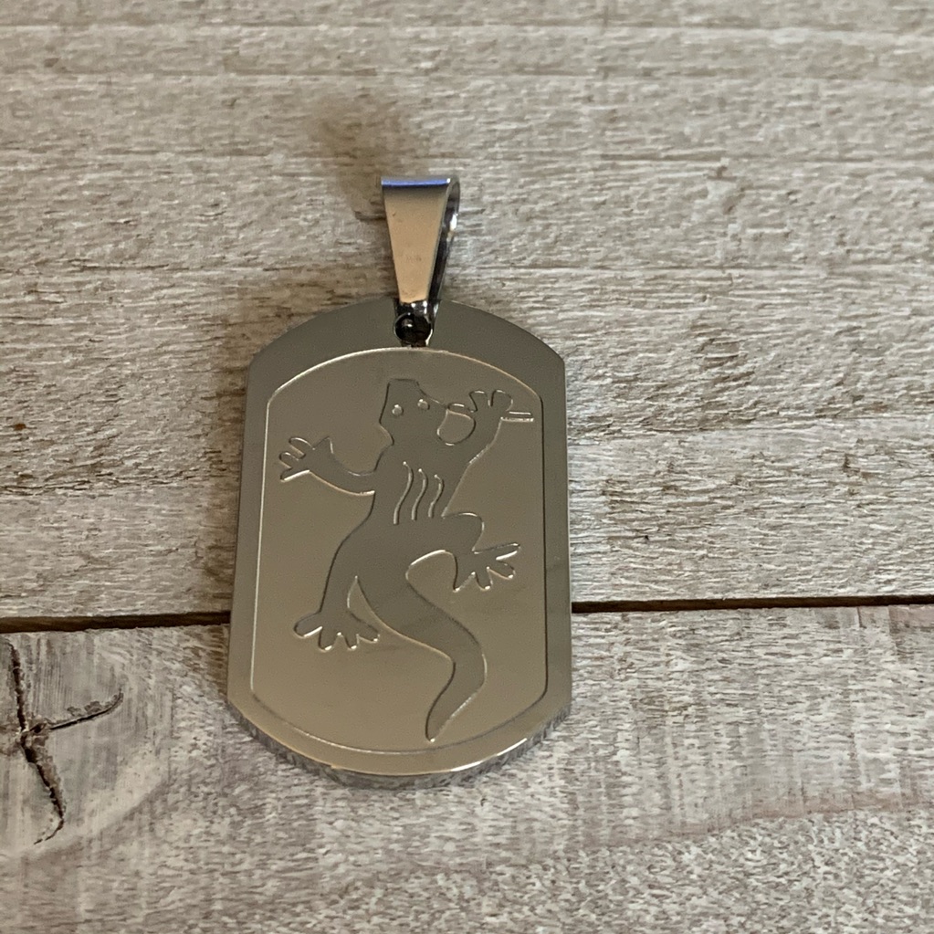 Lizard Gecko Stainless Surgical Steel Pendant New